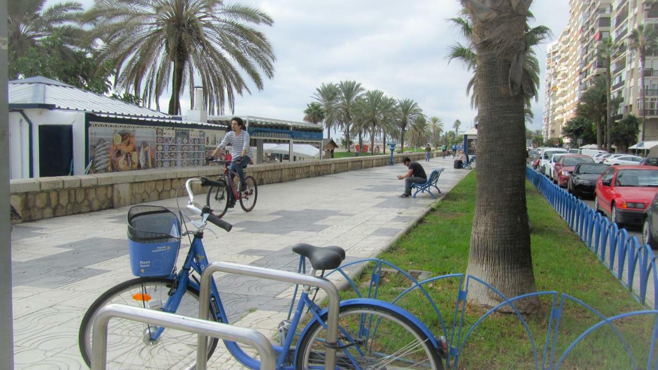 Malagueta Blue Lägenhet Málaga Exteriör bild