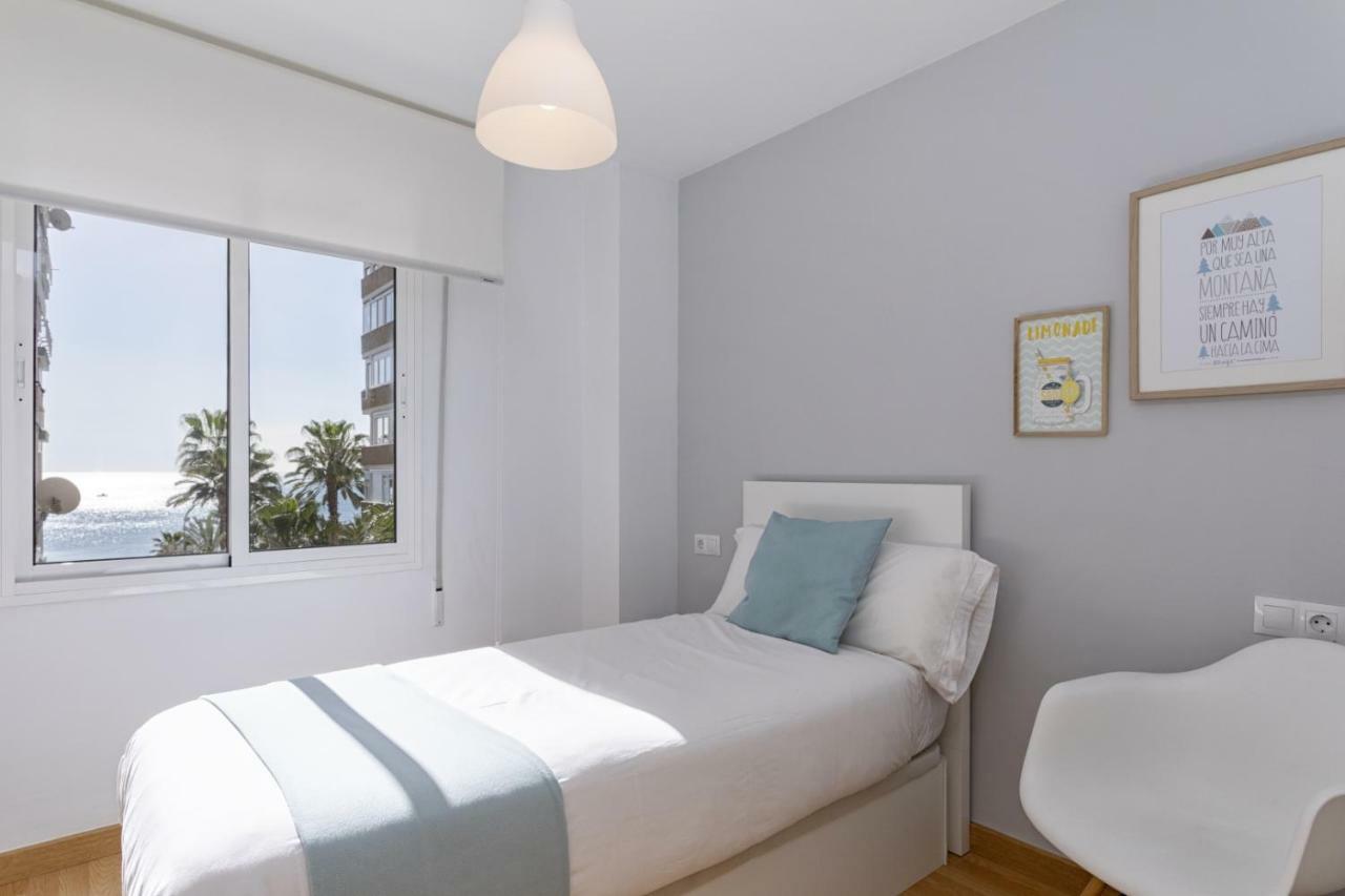 Malagueta Blue Lägenhet Málaga Exteriör bild