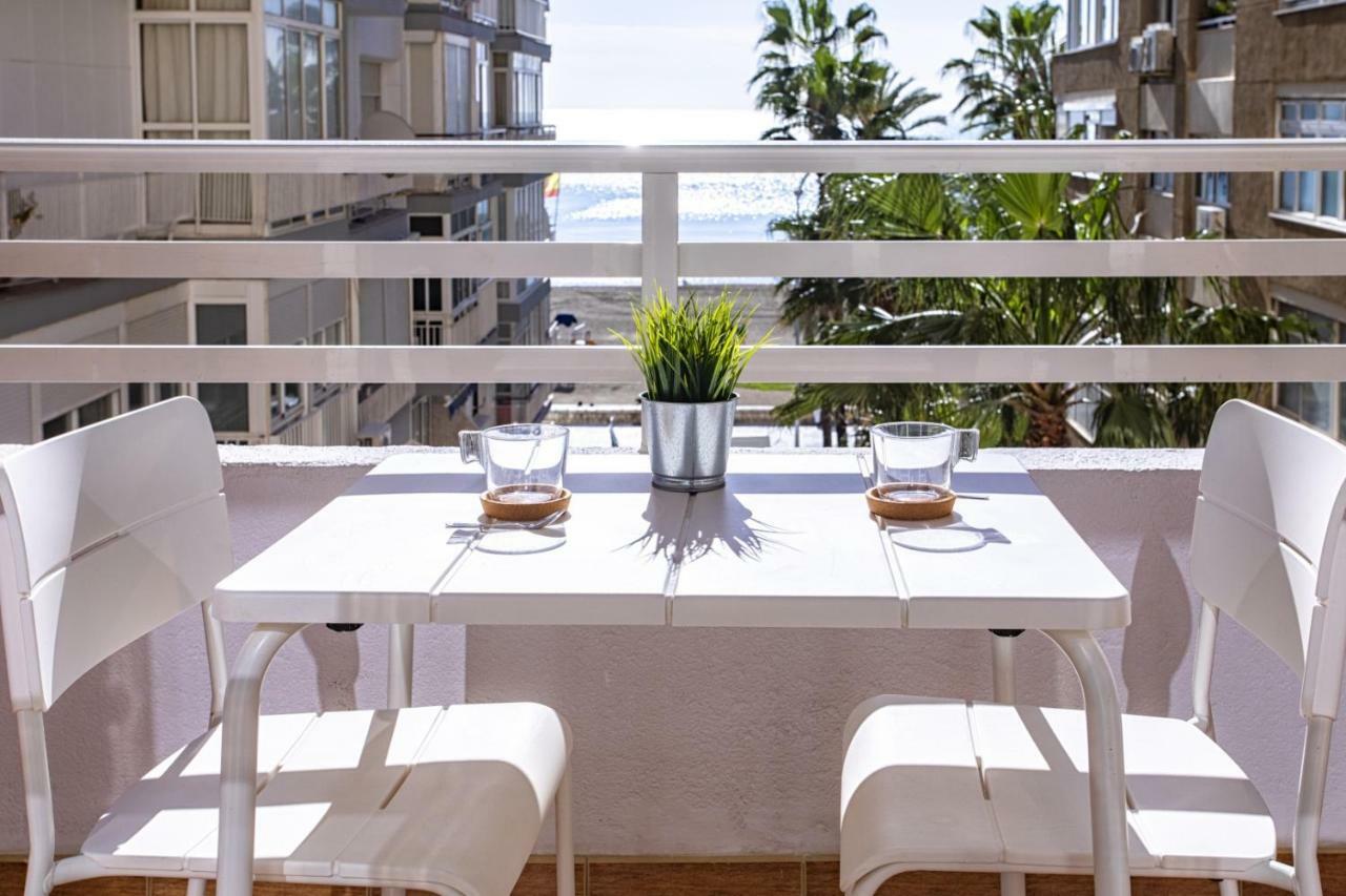 Malagueta Blue Lägenhet Málaga Exteriör bild